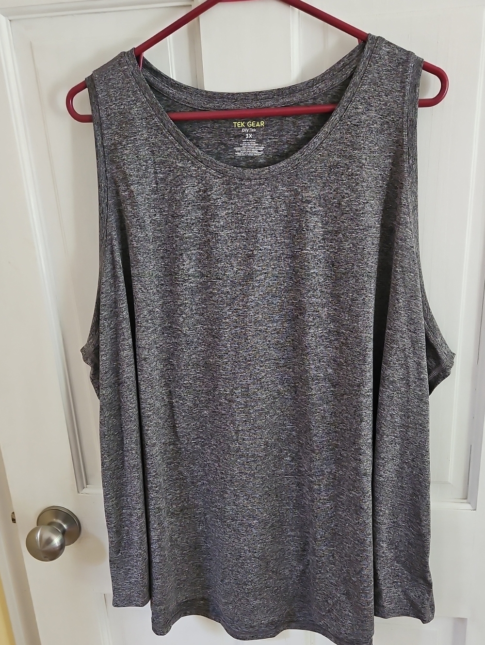 tek gear Women’s Heather Gray Athletic Tank
